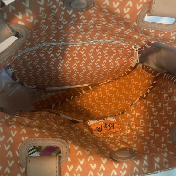 Fossil Keyper Graphic Print Tote Bag - Picture 8 of 10